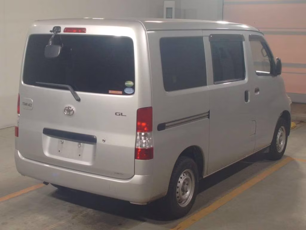 TOYOTA LITE ACE