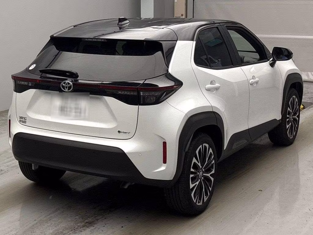 TOYOTA YARIS CROSS