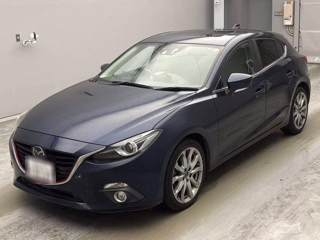 MAZDA AXELA