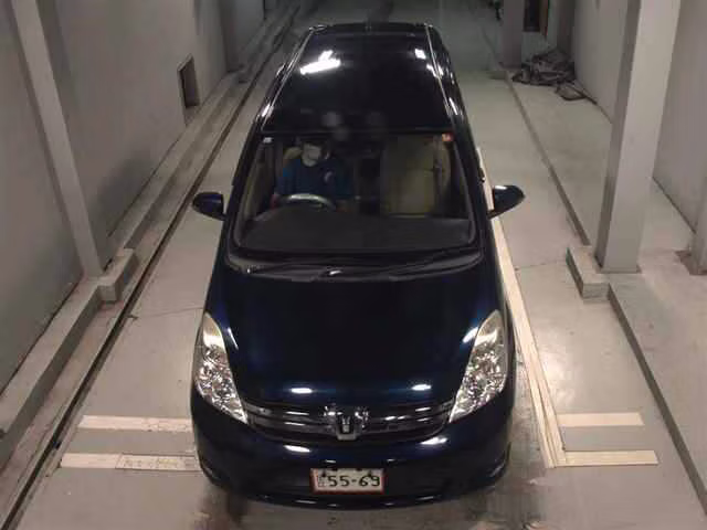 TOYOTA ISIS