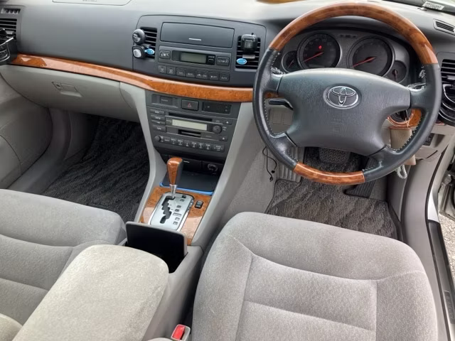 TOYOTA MARK II