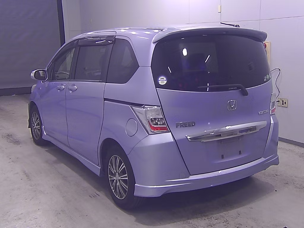 HONDA FREED