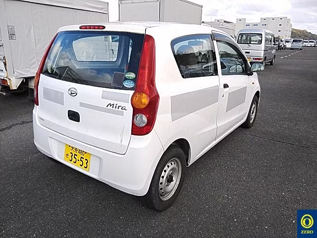 DAIHATSU MIRA