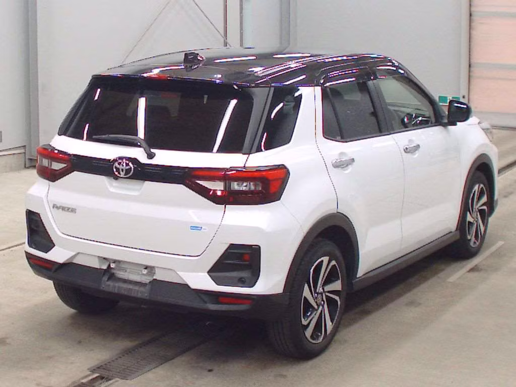 TOYOTA RAIZE