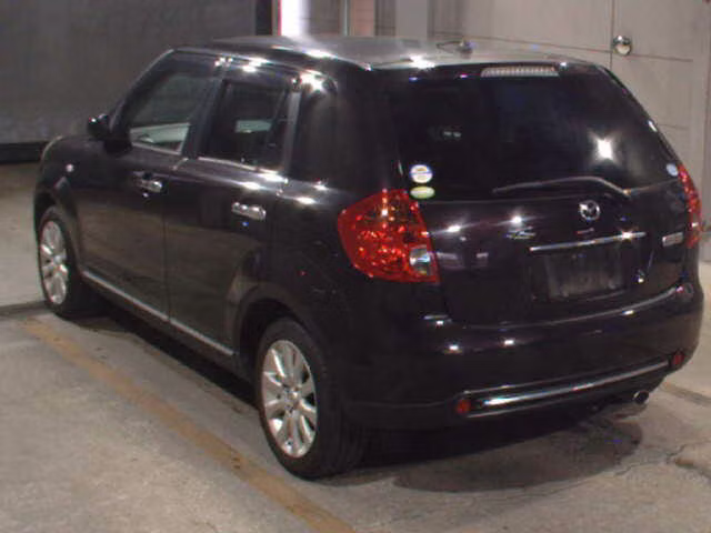 MAZDA VERISA