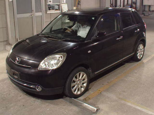 MAZDA VERISA