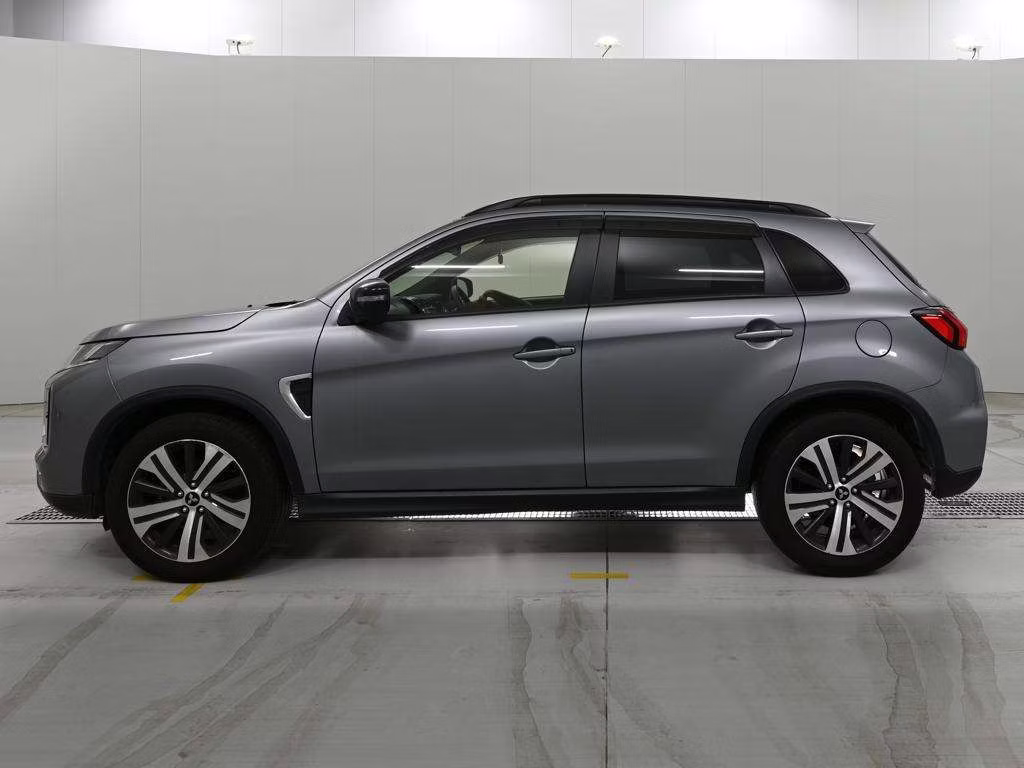 MITSUBISHI RVR