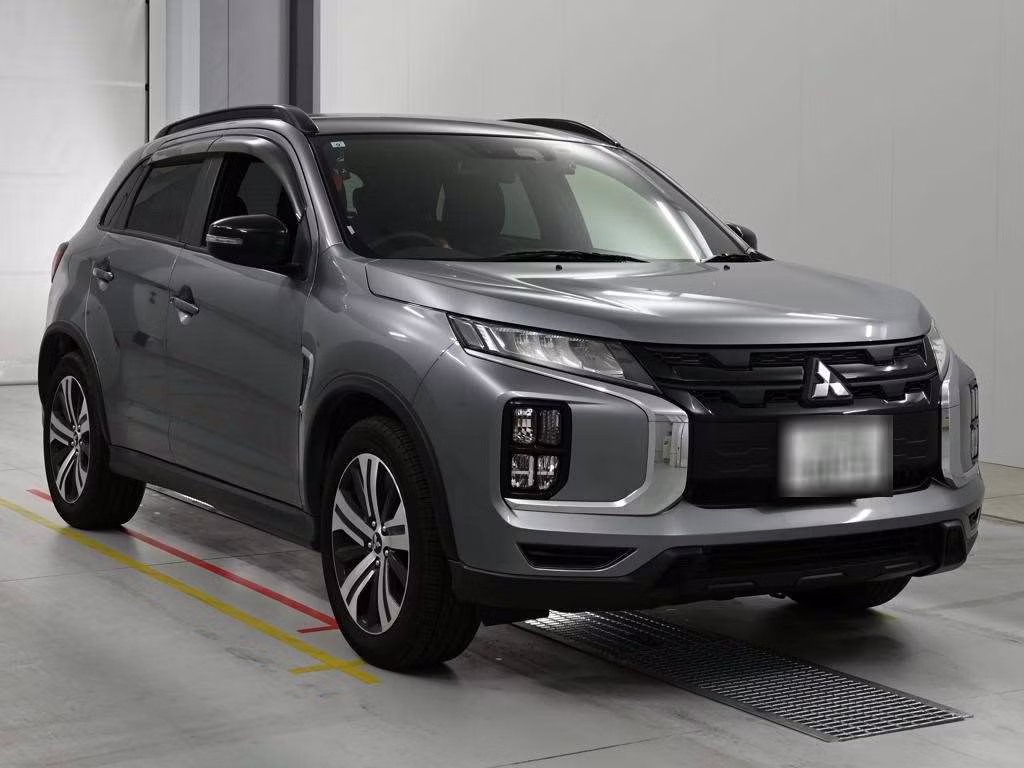 MITSUBISHI RVR