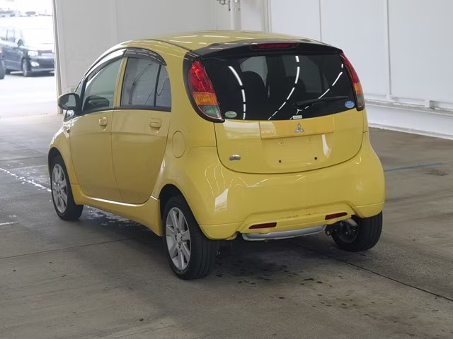 MITSUBISHI I