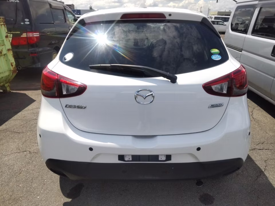 MAZDA DEMIO