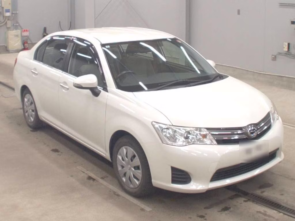 TOYOTA COROLLA AXIO