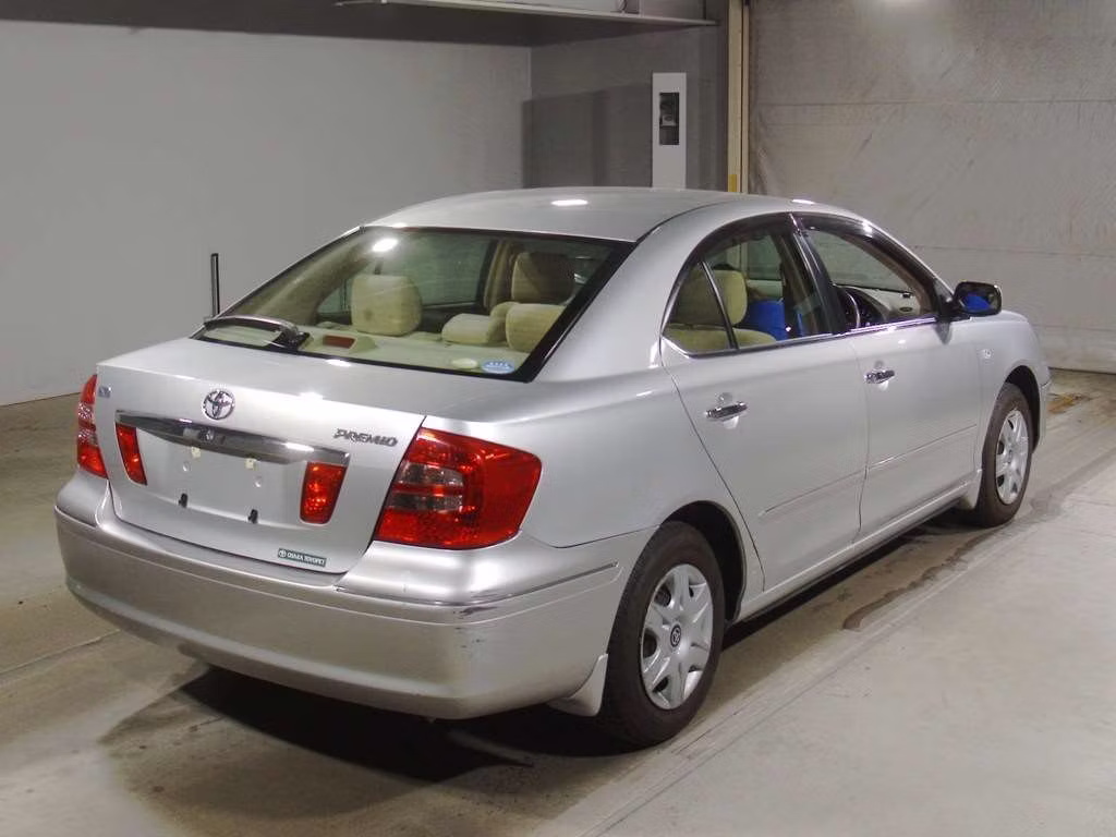 TOYOTA PREMIO