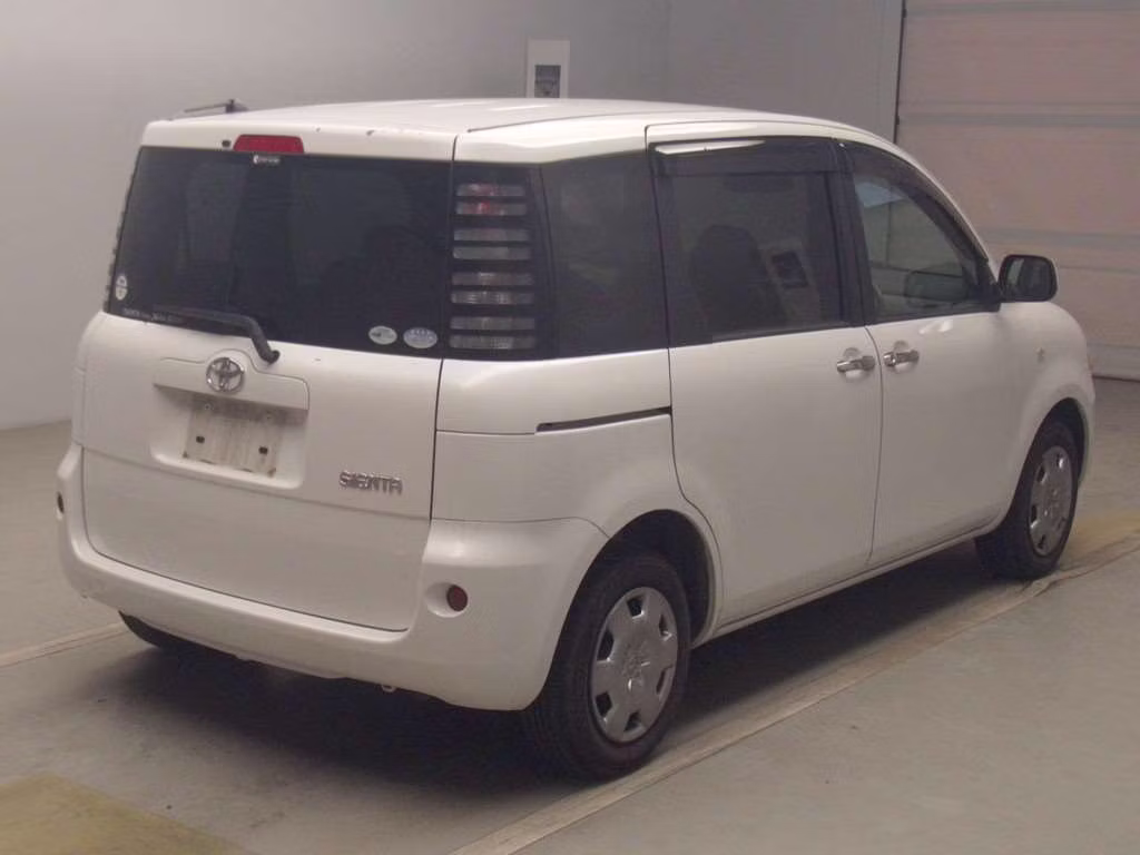 TOYOTA SIENTA