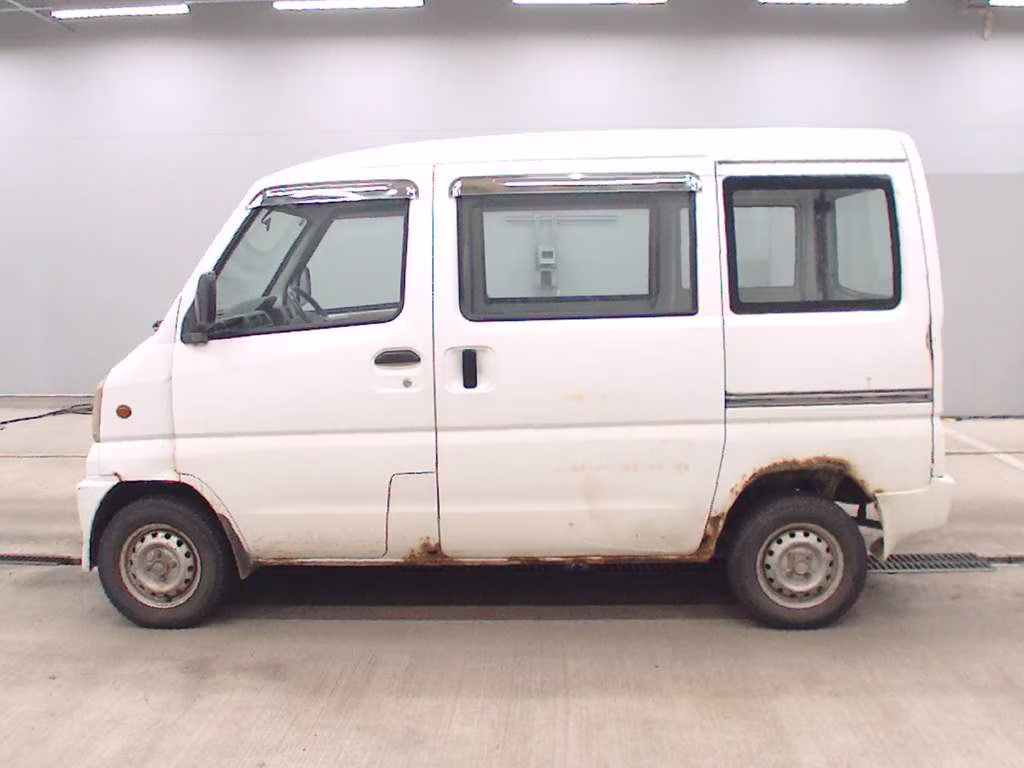 MITSUBISHI MINICAB