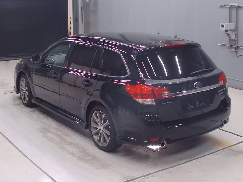 SUBARU LEGACY