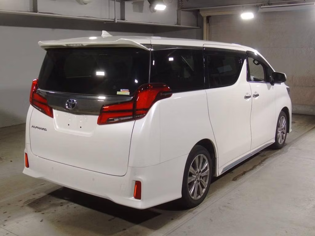 TOYOTA ALPHARD