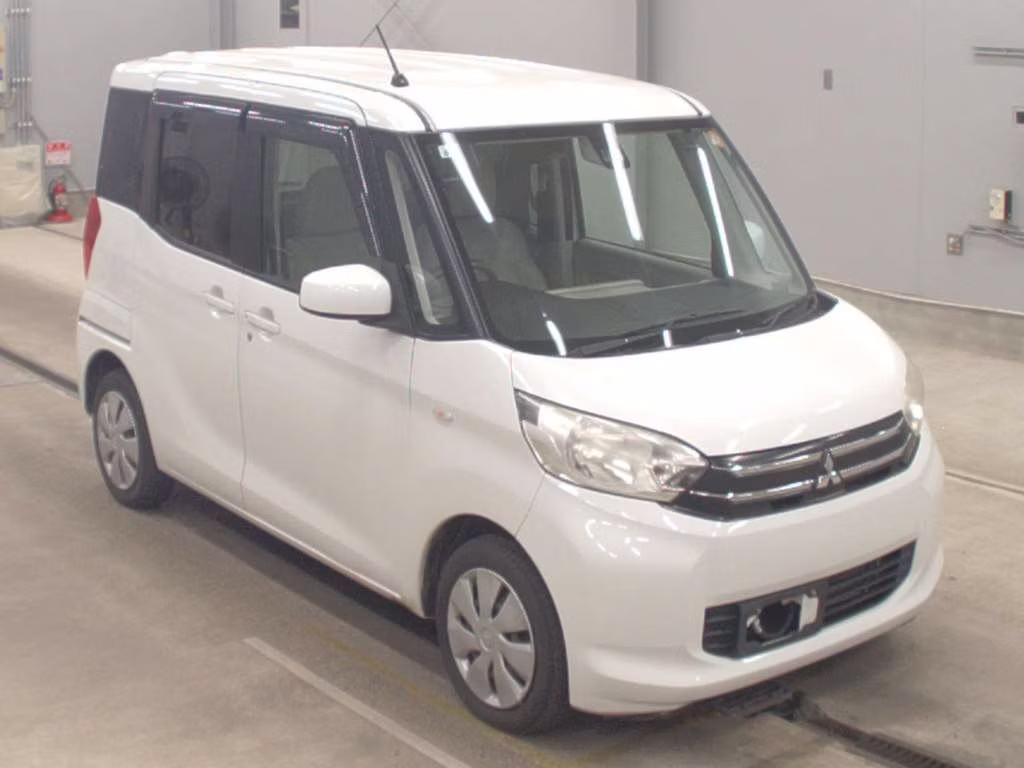 MITSUBISHI EK SPACE