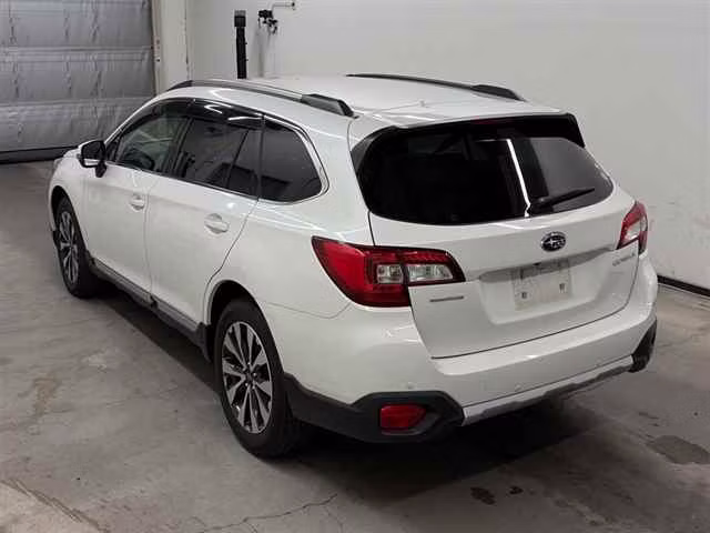 SUBARU OUTBACK
