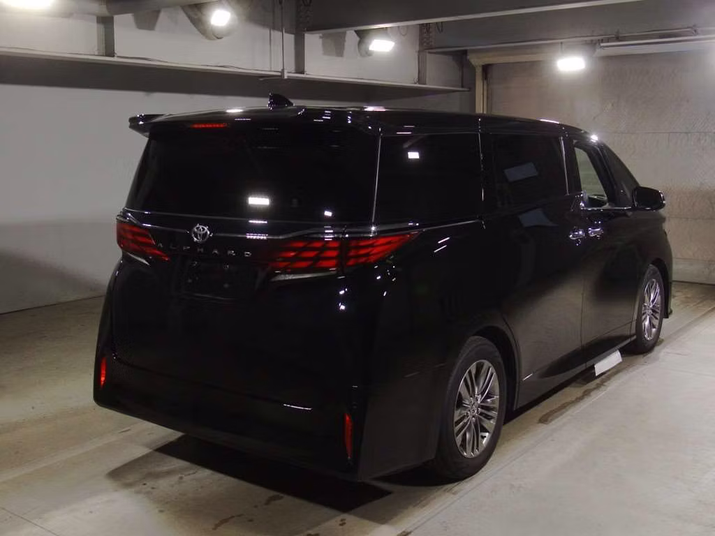 TOYOTA ALPHARD