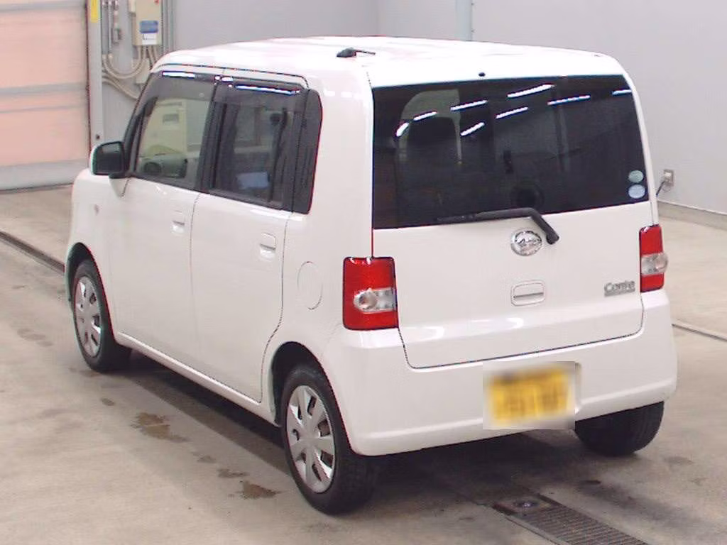 DAIHATSU MOVE CONTE