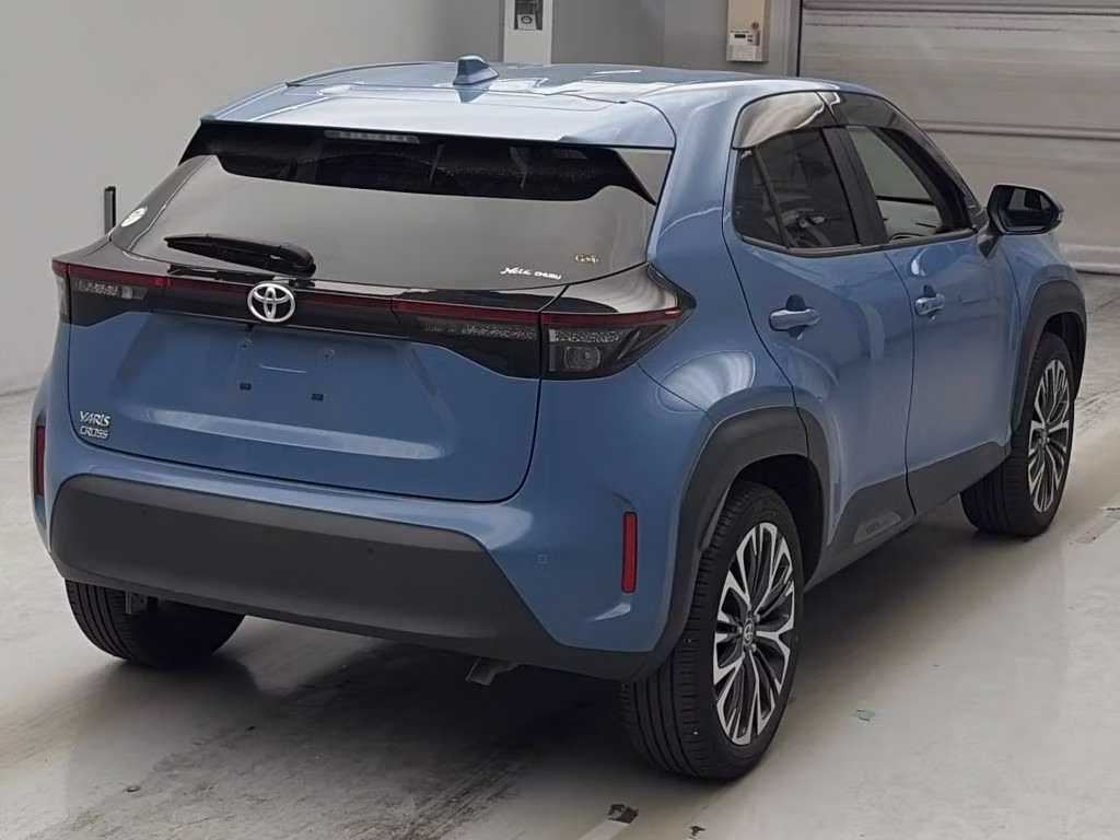 TOYOTA YARIS CROSS