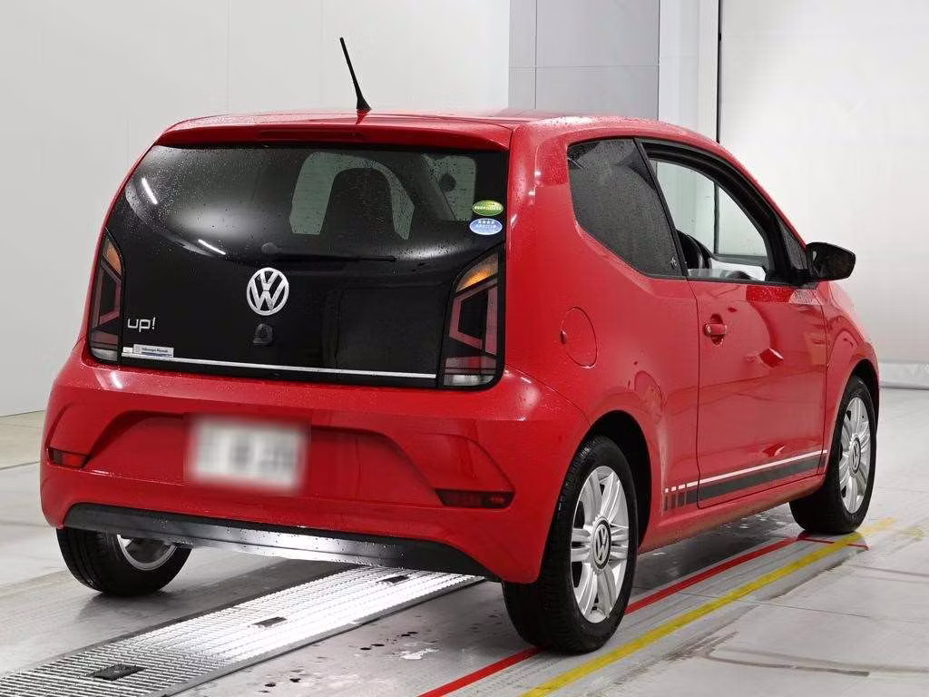 VOLKSWAGEN UP!