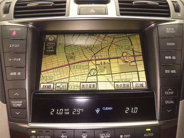 LEXUS LS600H