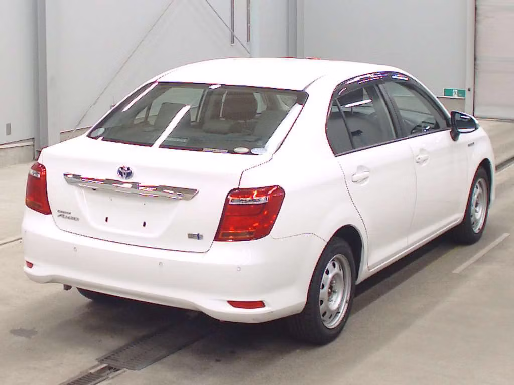 TOYOTA COROLLA AXIO