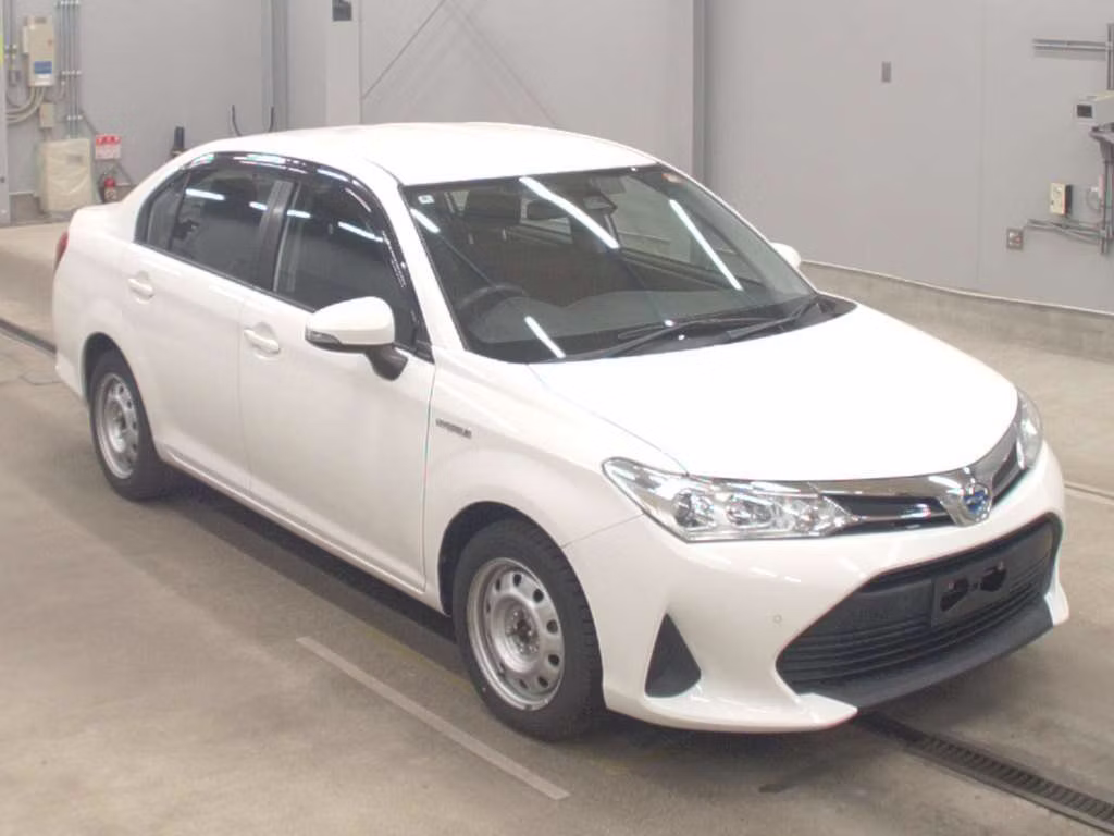 TOYOTA COROLLA AXIO