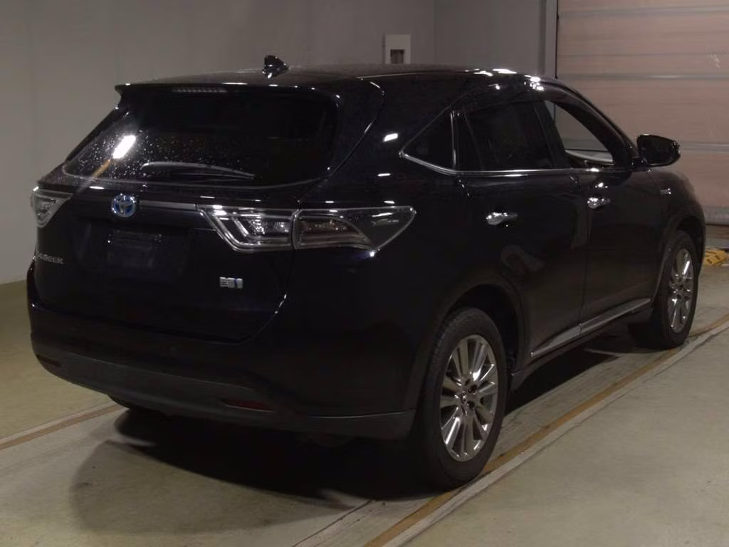 TOYOTA HARRIER