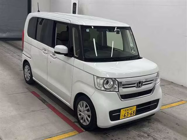 HONDA N-BOX