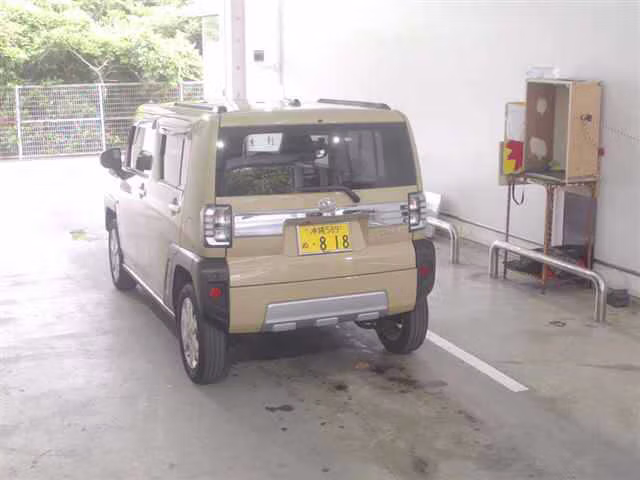 DAIHATSU TAFT