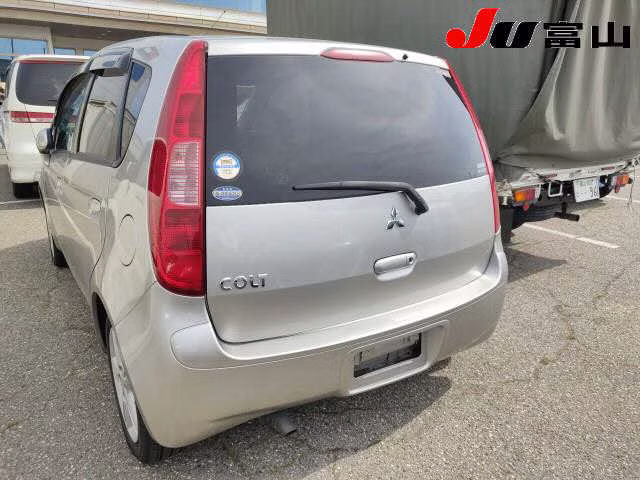 MITSUBISHI COLT