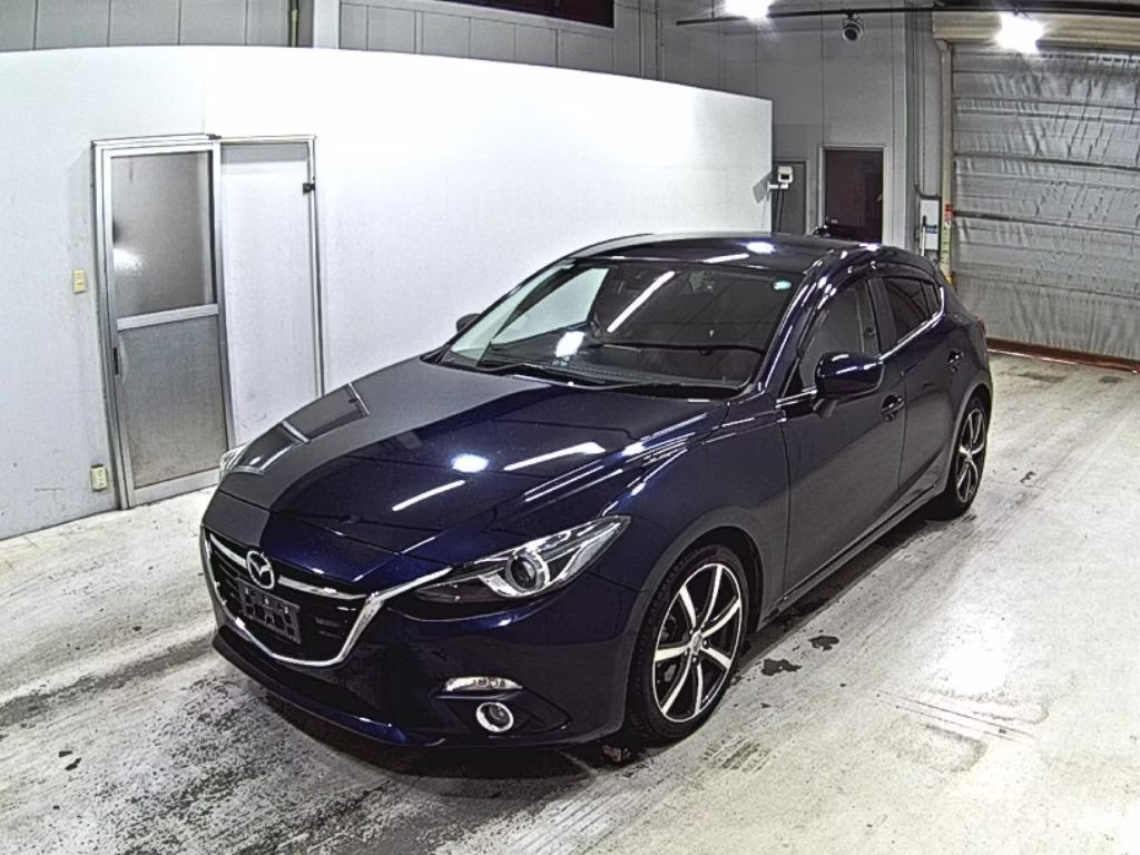 MAZDA AXELA