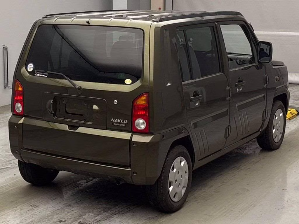 DAIHATSU NAKED