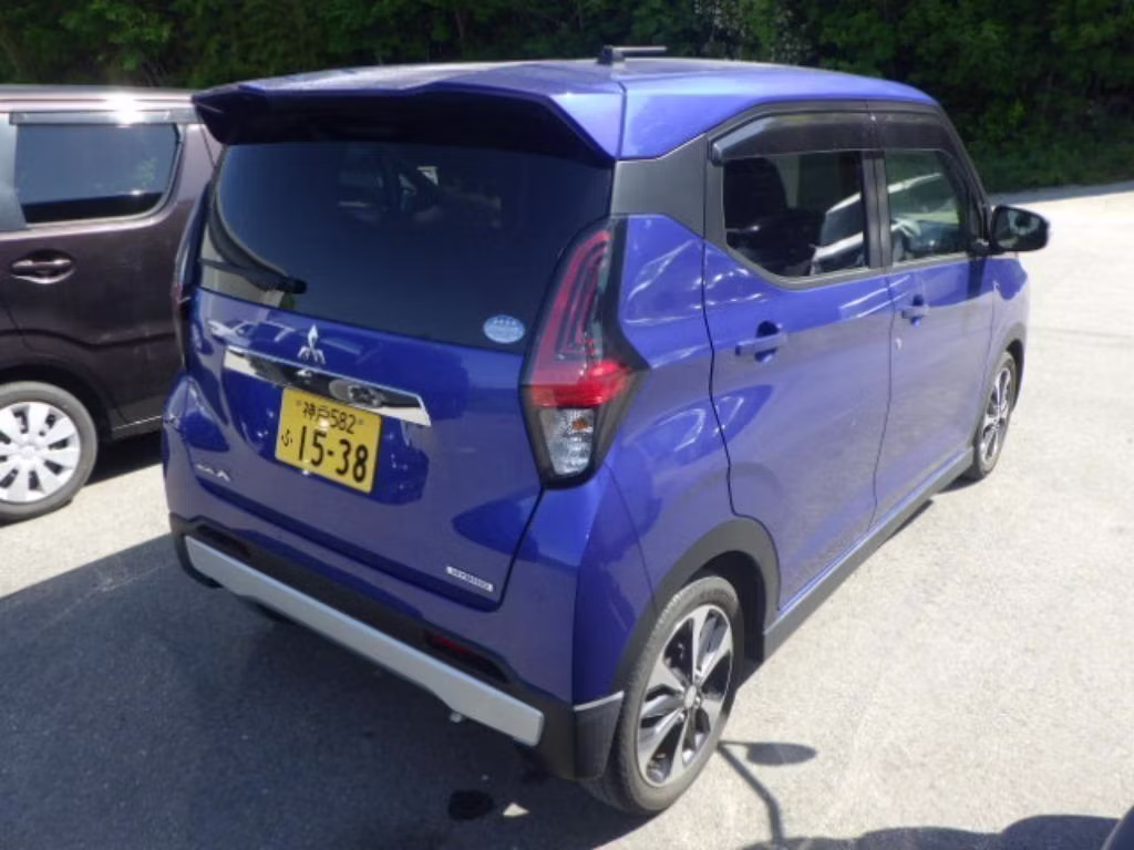 MITSUBISHI EK X