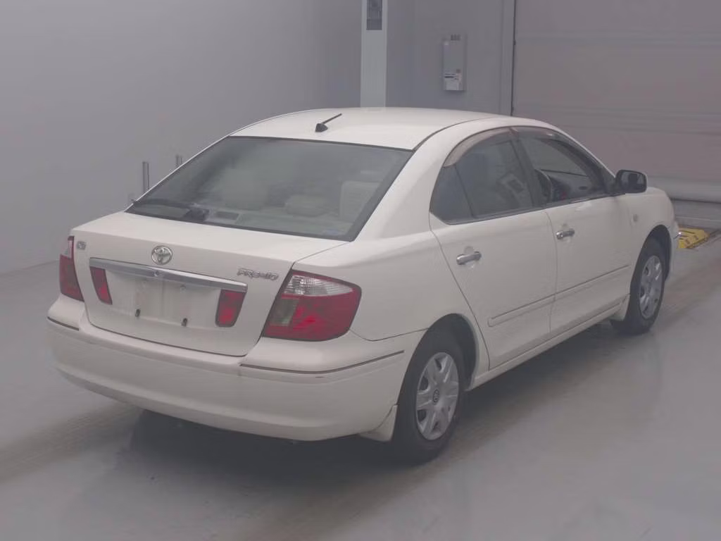 TOYOTA PREMIO