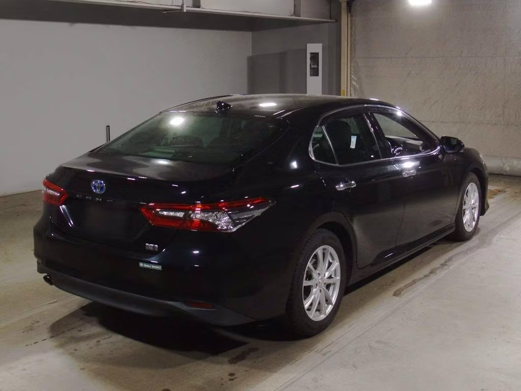 TOYOTA CAMRY