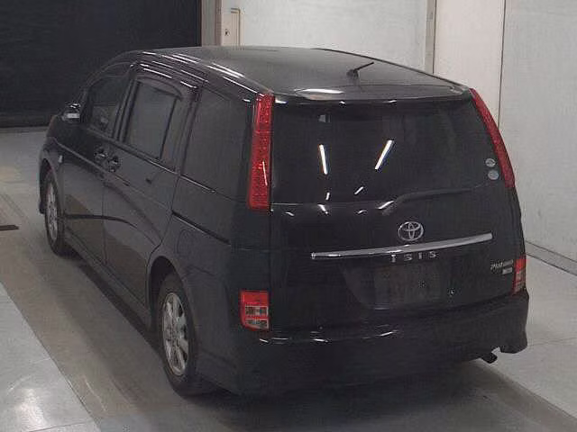 TOYOTA ISIS