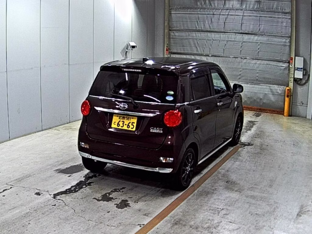 DAIHATSU CAST