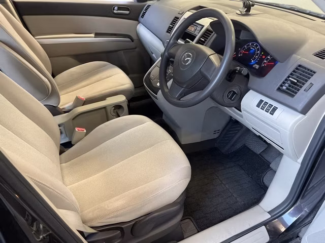 MAZDA MPV