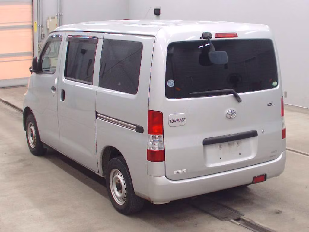 TOYOTA LITE ACE
