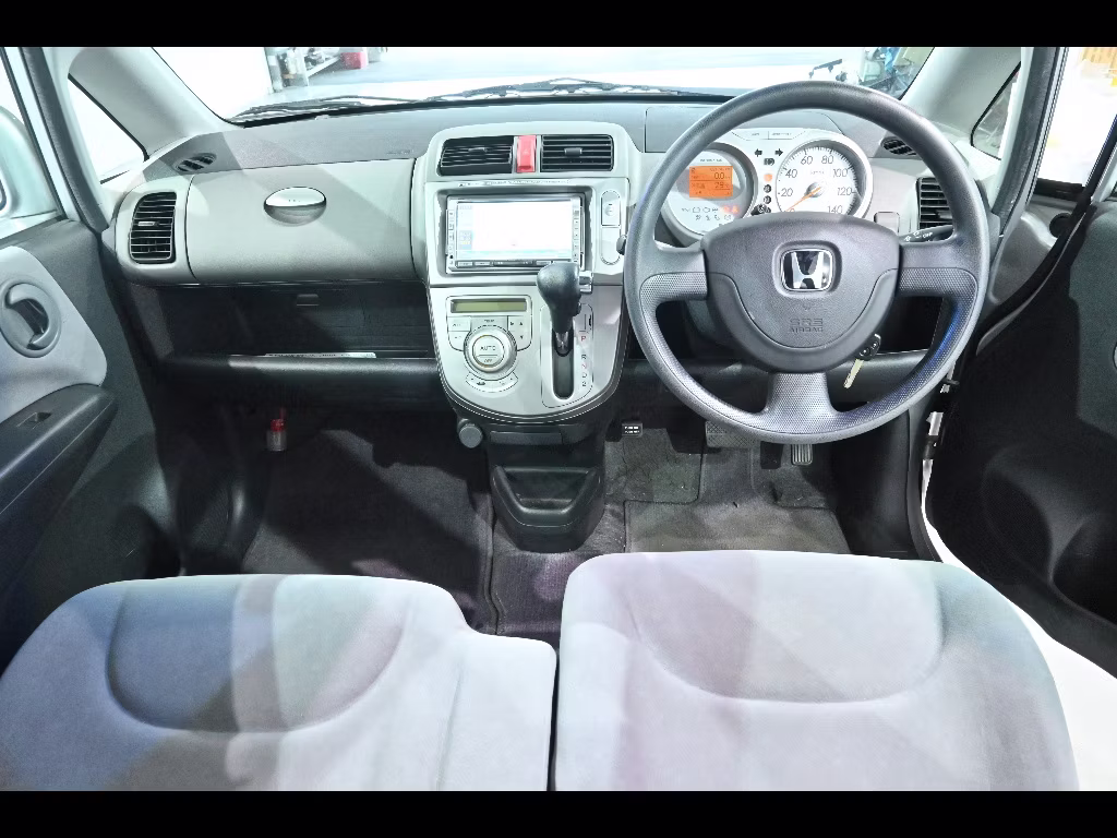 HONDA LIFE