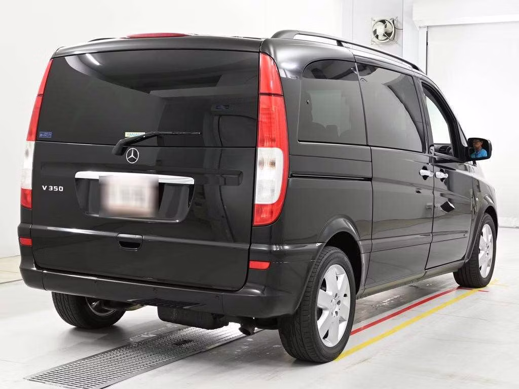 MERCEDES-BENZ V-CLASS