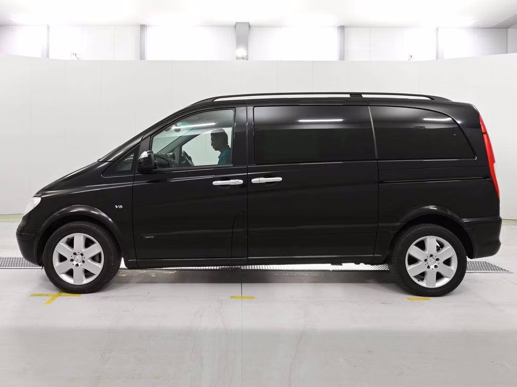 MERCEDES-BENZ V-CLASS