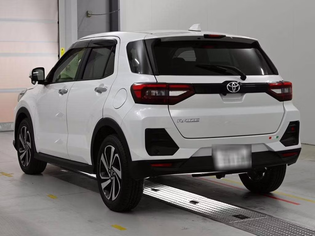 TOYOTA RAIZE