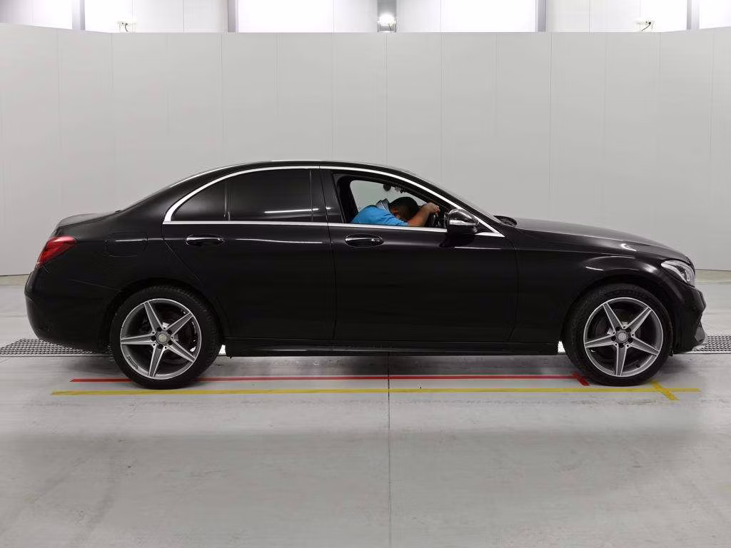 MERCEDES-BENZ C-CLASS