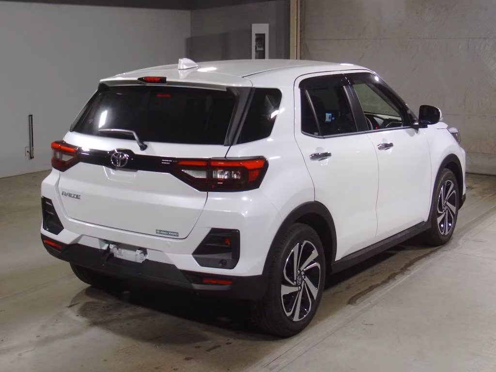 TOYOTA RAIZE