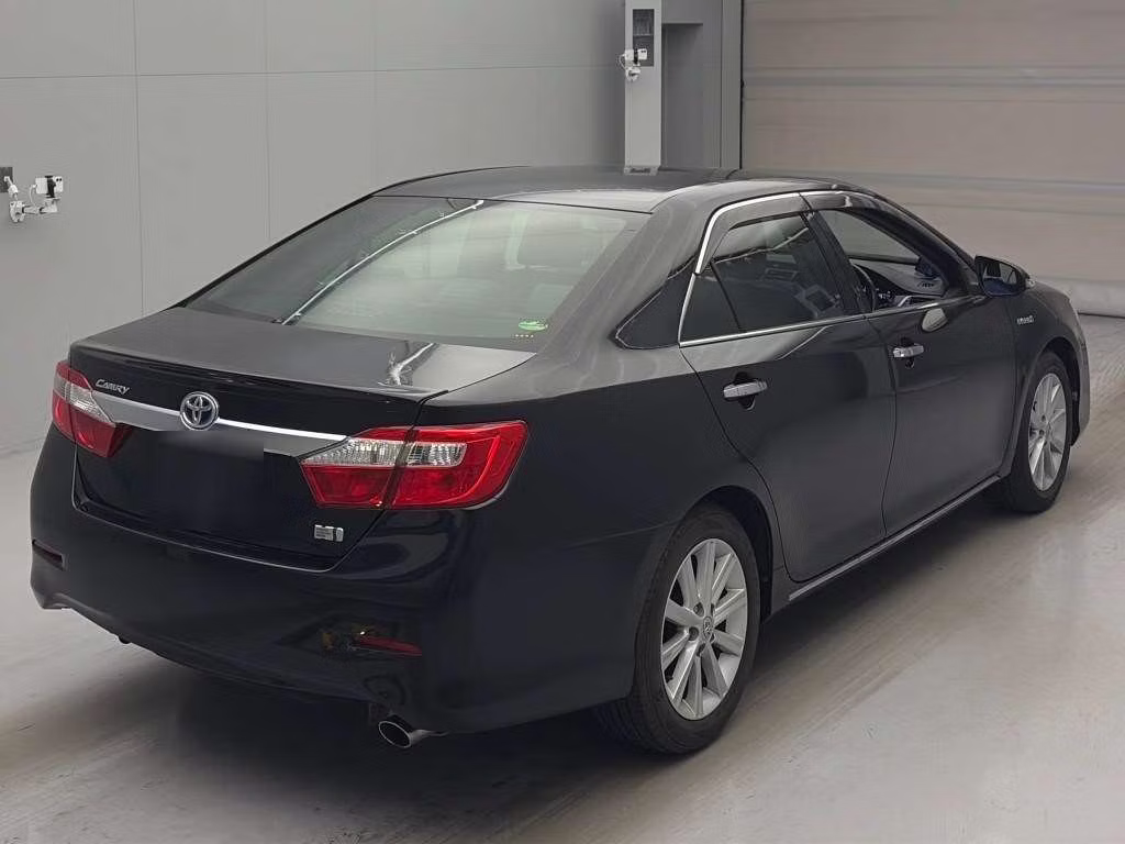 TOYOTA CAMRY