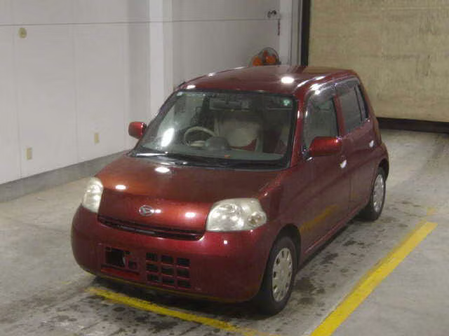 DAIHATSU ESSE